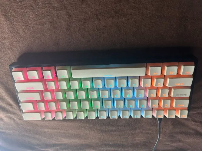 Teclado Mecânico - Leaven K620 60%