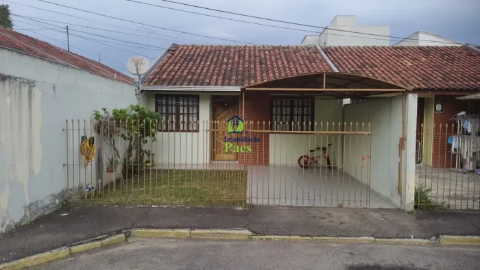 Casa em condomínio no Cruzeiro - São José dos Pinhais - PR