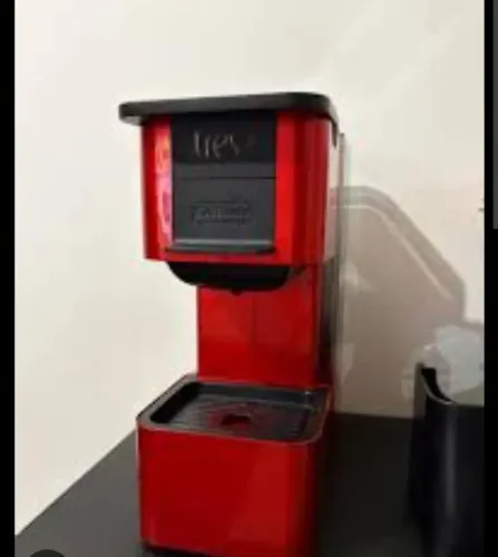 Cafeteira três corações, 127 a voltagem