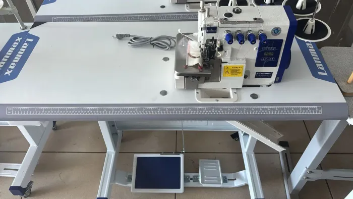 Máquina De Costura Ponto Cadeia Direct 
