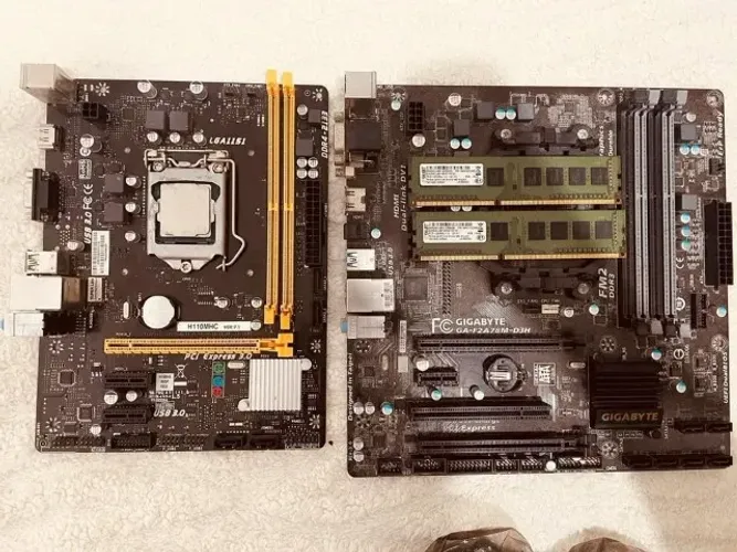 Placa mãe + Processador Intel core i3 7 geração + memória ram (descrição)