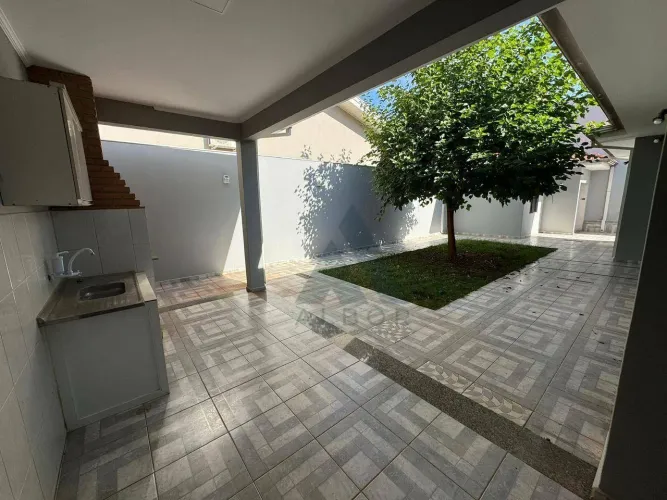 Casa com 3 quartos para alugar - Residencial Ouroville - Itapetininga/SP