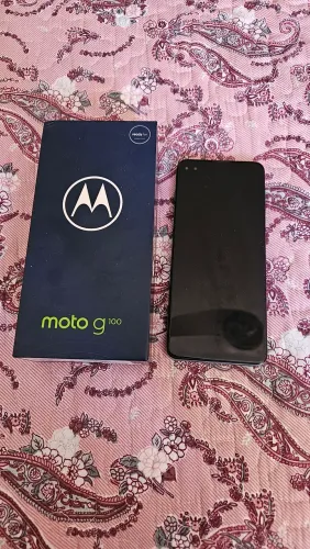 Motorola moto g100