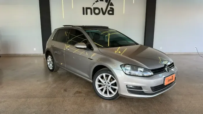 Volkswagen Golf Comfortline 1.4 TSI 140cv Aut. 2015
