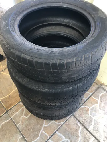 Pneu Pirelli scorpion aro 16 