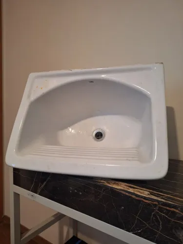 Tanque 20L branco esmaltado louça brilhante Celite