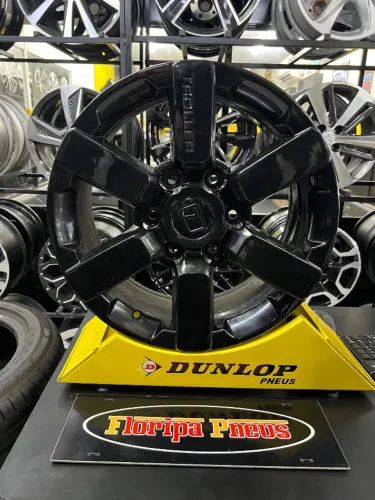 Rodas 17 originais Troller t4 furação 6x139