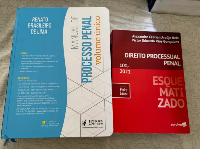 30 livros jurídicos  