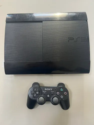 PS3 Slim 232 GB - Excelente Estado