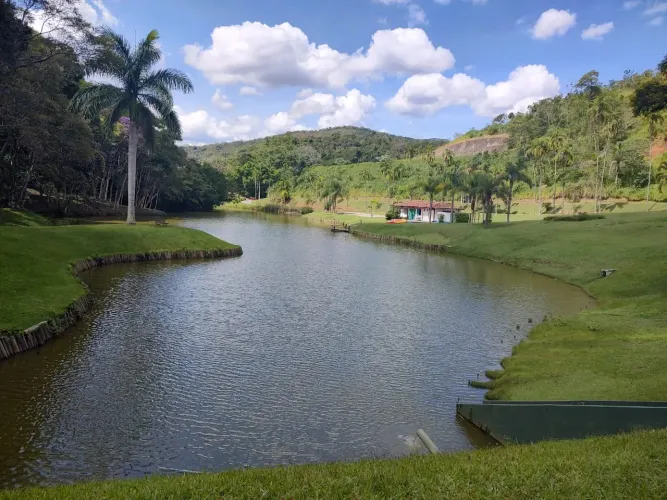 CONDOMINIO VALE DO BARÃO - JUNTO A ITAIPAVA