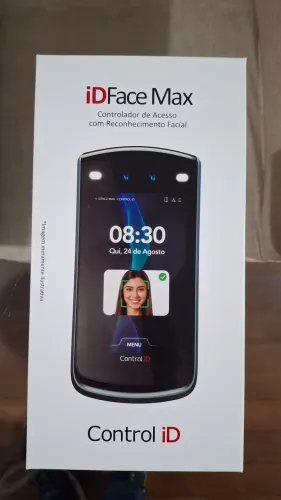 Câmera de acesso totem leitor facial idface max