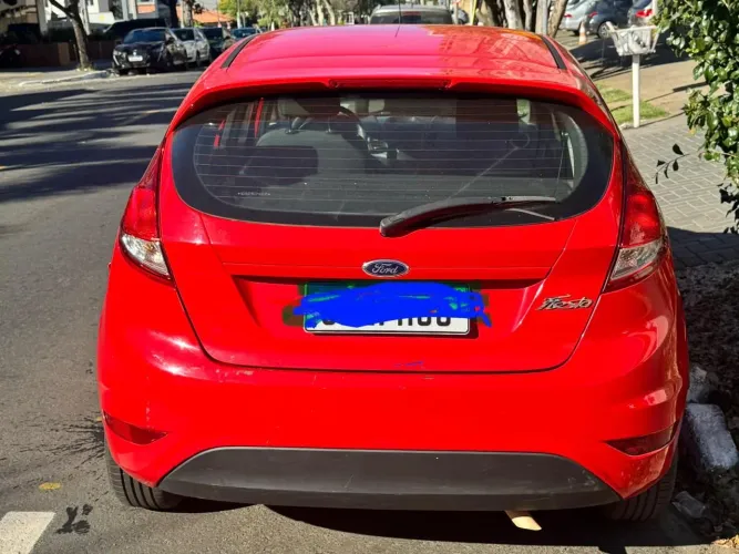 Ford Fiesta 1.5 16V Flex Mec. 5P 2014