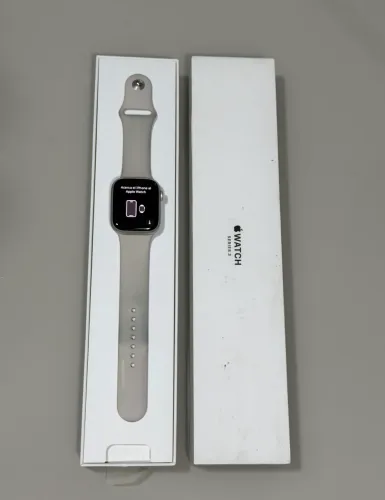 Apple Watch Series 9 GPS 45mm Starlight 92% Bateria Completo