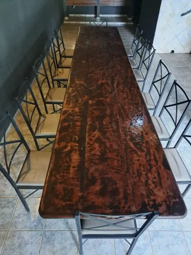 MESÃO DE MADEIRA MACIÇA IMPONENTE