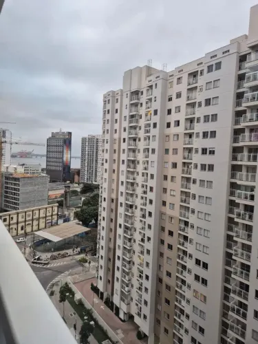 Apartamento com 2 quartos sendo 1 suíte e uma vaga de garagem