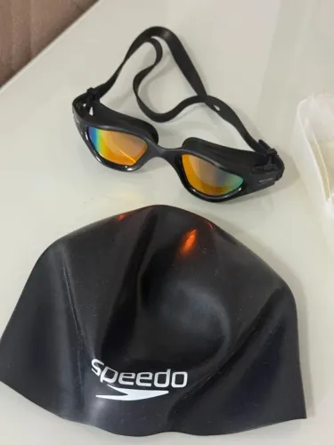 Óculos de Natação e Toca Speed