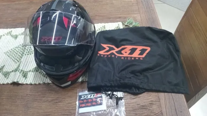 CAPACETE REVO VISION X11