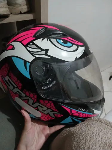 vendesse capacete feminino