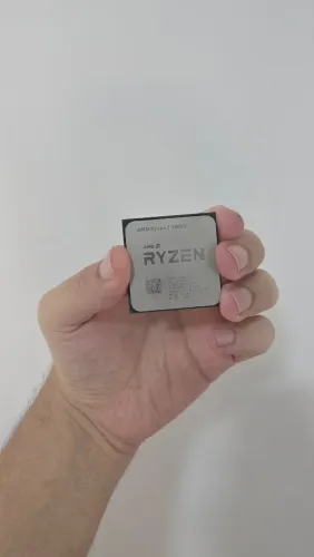 Processador AMD Ryzen 7 5800X, 3.8GHz - Pouco usado