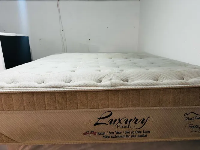 Cama box mas colchão queen
