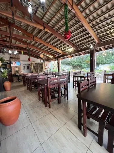 Prédio Comercial com 330m² no Boa Esperança