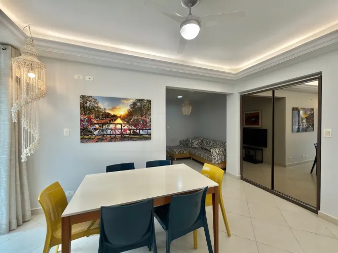Apartamento Perto da Praia á venda na Pitangueiras no Guarujá | QVista Inteligência Imobil