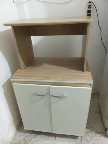 Armário de forno /microondas 