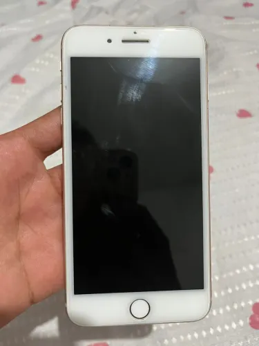 iPhone 8 Plus 