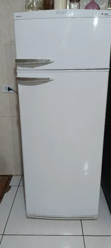 Geladeira Dako Degelo