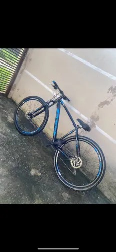 VENDE-SE bicicleta GTSM1