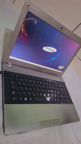 Notebook Samsung core i3 