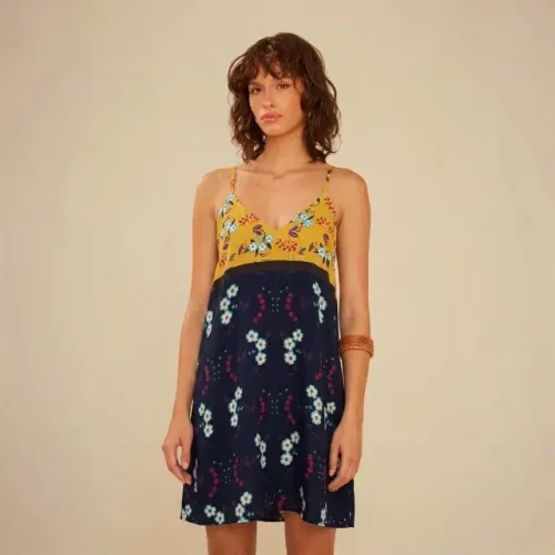 Vestido soltinho floral oh, boy!