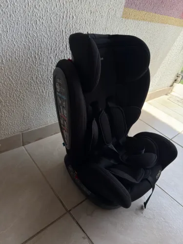 Cadeirinha Para Auto cosco unique em perfeito estado