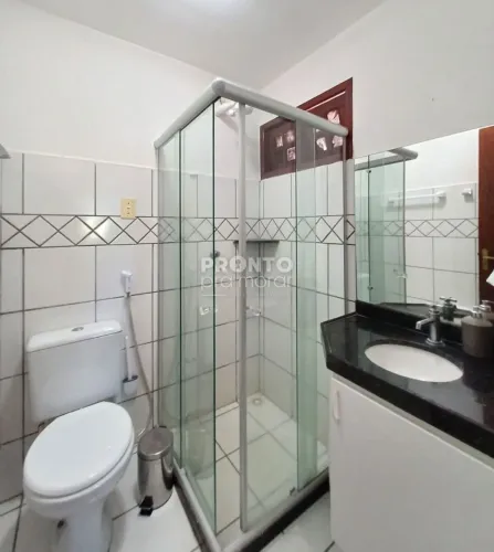 Casa de Condomínio com 4 quartos em Carneiros