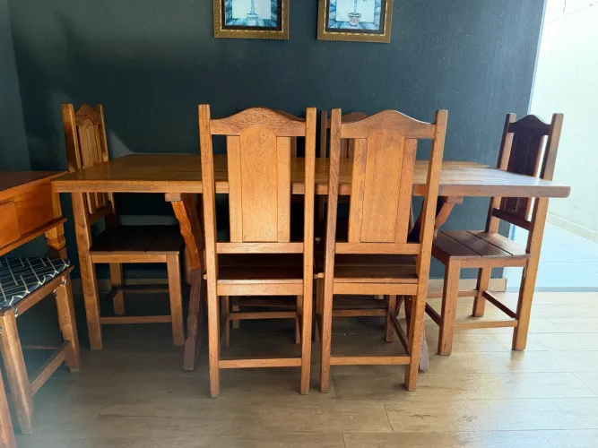 Mesa madeira maciça - 1.80x0.80