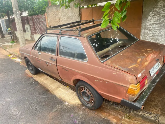 Volkswagen Voyage C/cl/fox 1.6 (álcool) 1990