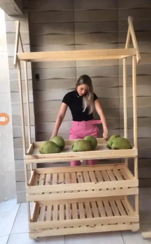 Vendo estante de madeira