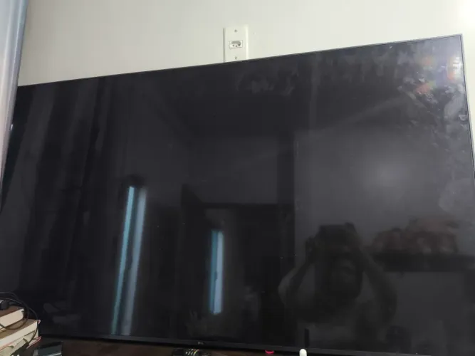 Tv 65 polegadas 4k com o controle original