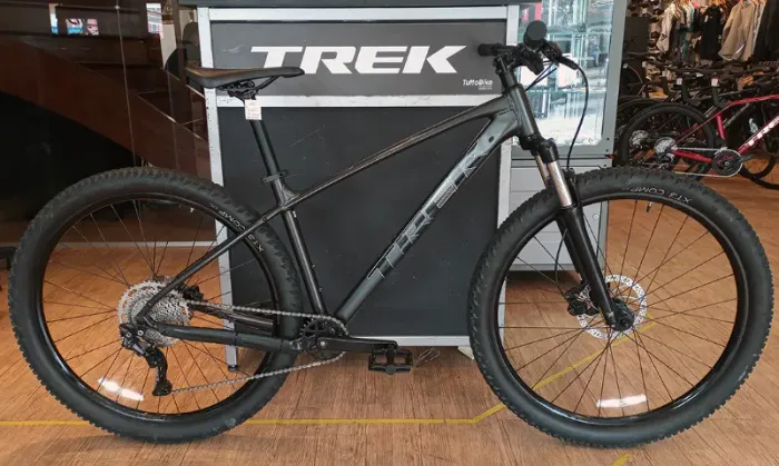 Bicicleta usada Trek Marlin 6 (tamanho MG)