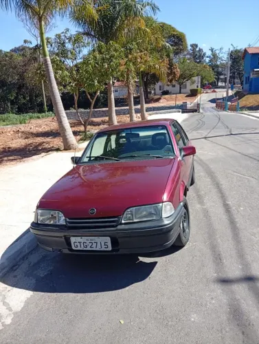 Chevrolet Monza GLS/ Hi-tech 2.0 EFI 2P E 4P 1995