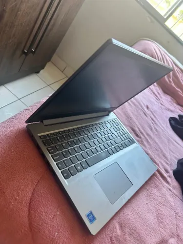 Notebook Lenovo