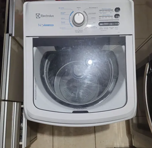 Maquina Electrolux Essencial Care 14 KG