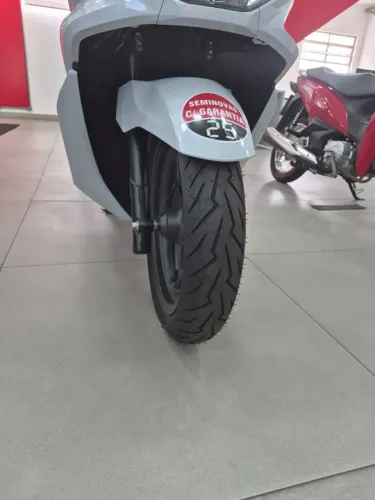 PCX 160