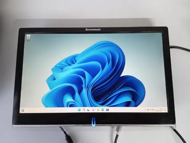 Monitor Lenovo D1960WA