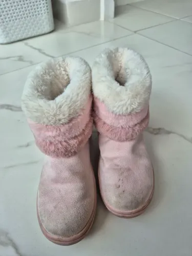 Bota infantil Skechers Street Cleats 2 em tom degradê rosa/blush