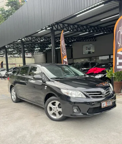 Toyota Corolla GLI 1.8 Flex 16V Aut. 2014