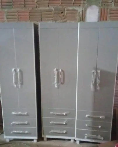 Guarda Roupa 2 portas