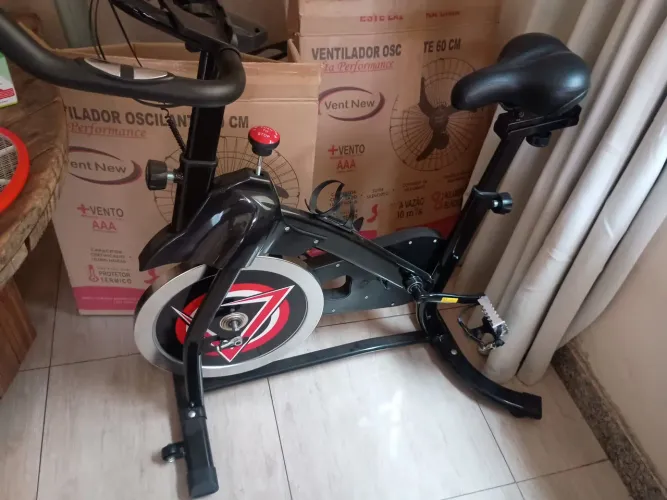 Bicicleta spinnig nova barato 500