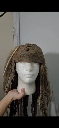 Peruca Capitão Jack Sparrow Versão DMTNT