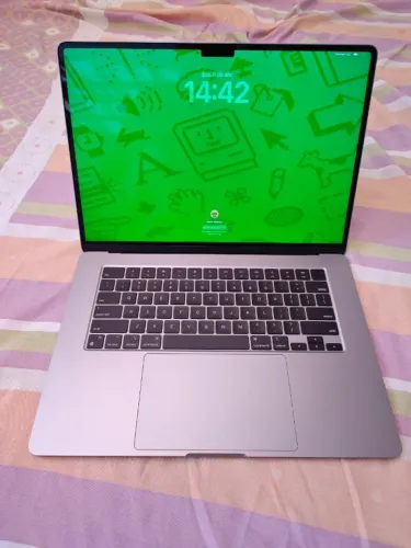 Macbook Air 15" M3 16GB 512SSD - Novo Novo Novo